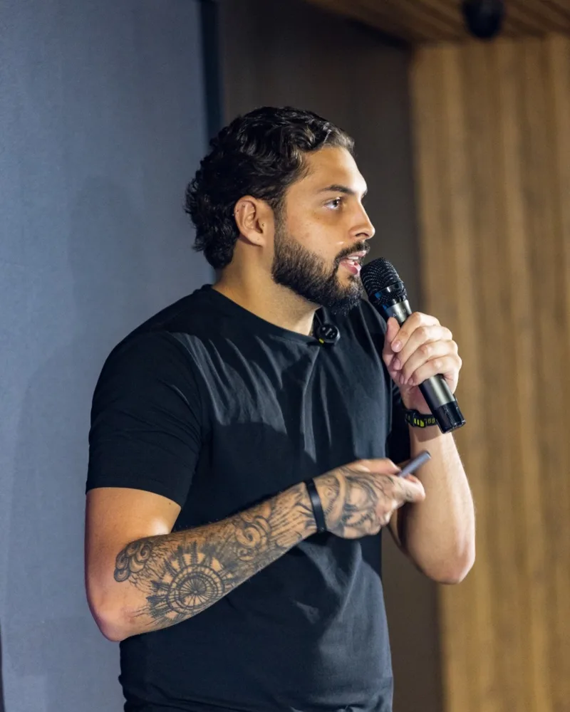 Henri · CEO do Grupo Henri · Geração de demanda qualificada